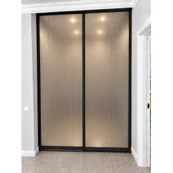 Uși glisante cu sticlă striată bronz pentru nișă A-51